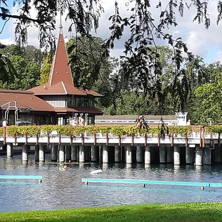 Julia Apartment Heviz